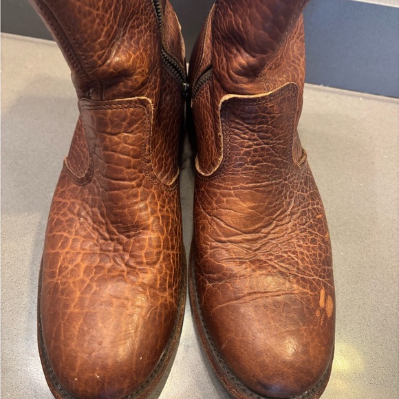 Vintage Shoe Company , men’s brown leather boots size 11 1/2 main image 7